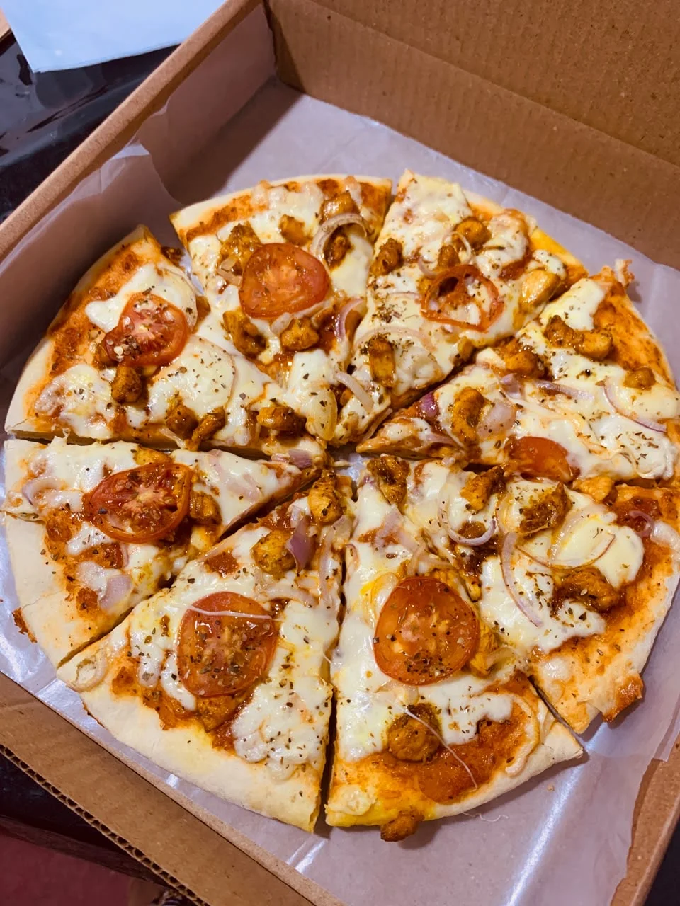 Cheesy Chicken Pizza (Large)