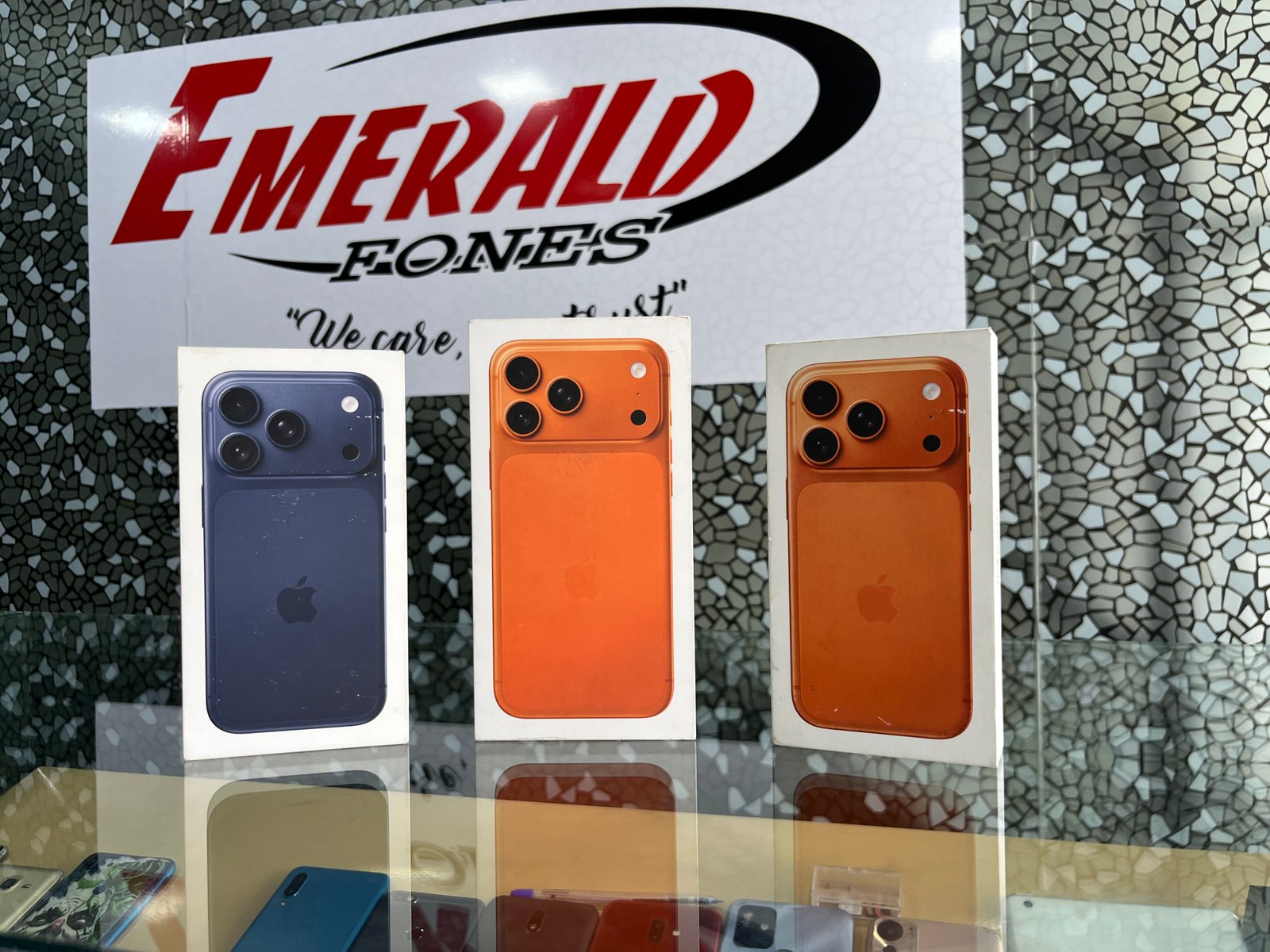 Emerald phones Cover